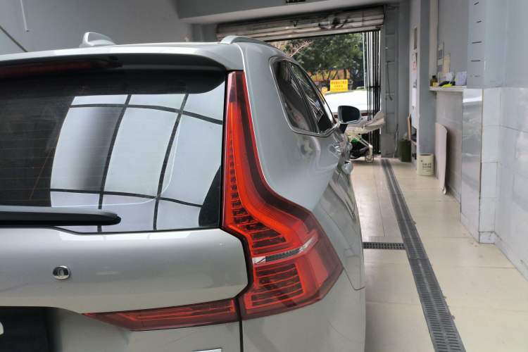 Used Volvo XC60 New Energy 2023 T8 Plug-in Hybrid Long-Range All-Wheel Drive Smart Luxury Edition