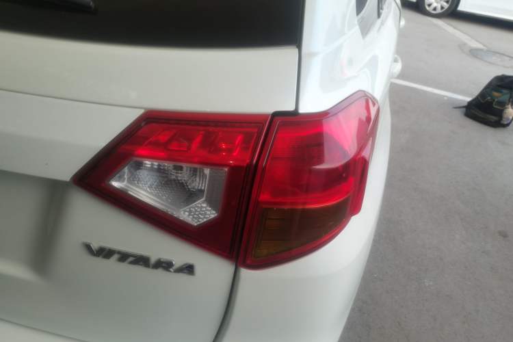 Used Suzuki Vitara 2016 1.6L Manual Two-Wheel Drive Entry-Level Trim
