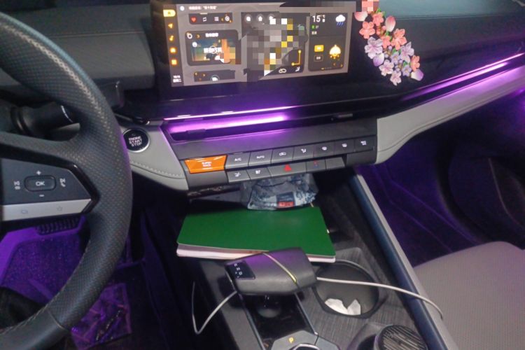 Used CHANGAN UNI-V iDD 2023 Zhidian iDD 1.5T 113km Smart & Fun Version (Rapid Edition)