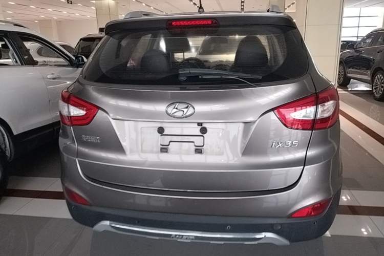 Used Hyundai ix35 2013 2.0L Automatic Two-Wheel Drive Smart GLS China IV Standard
