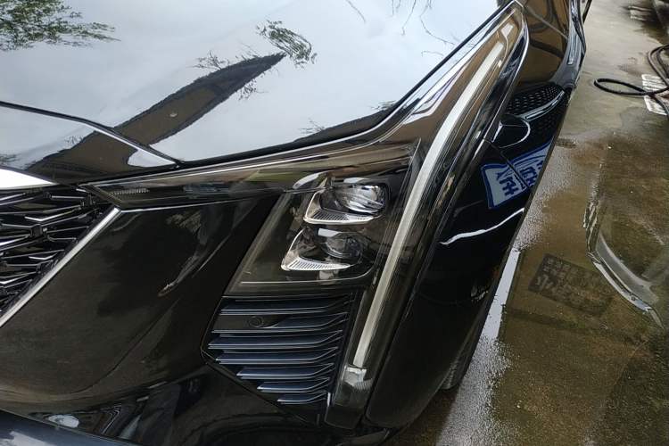 Used Cadillac CT5 2024 28T Luxury Pro Trim Left Front Headlight