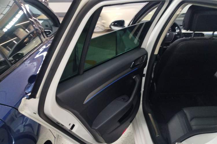 Used Volkswagen Variant New Energy 2019 GTE model