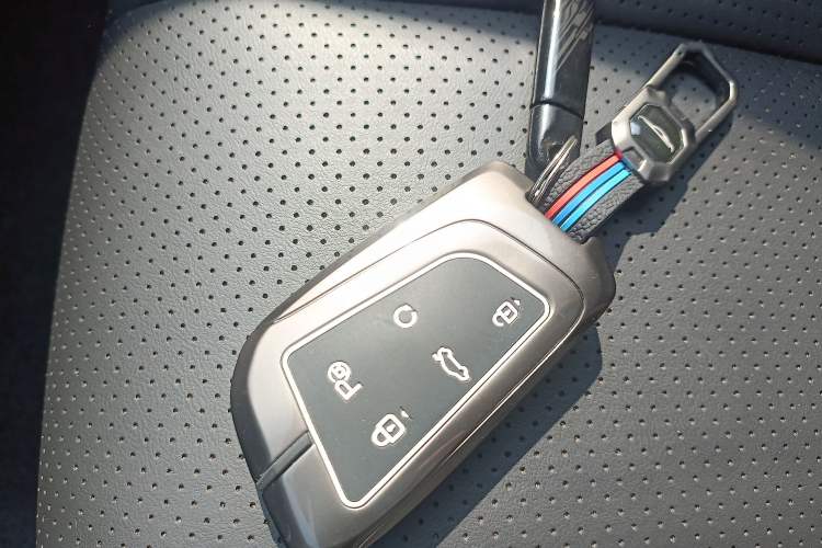 Used Dongfeng Aeolus Mage 2024 Honor Edition 1.5T Luxury Model