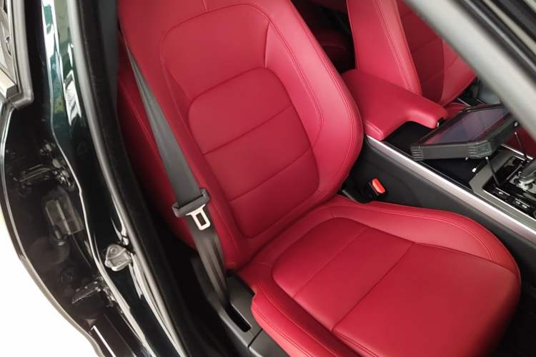 Used Jaguar XEL 2023 2.0T 250 PS R-DYNAMIC S Advanced Sport Edition
