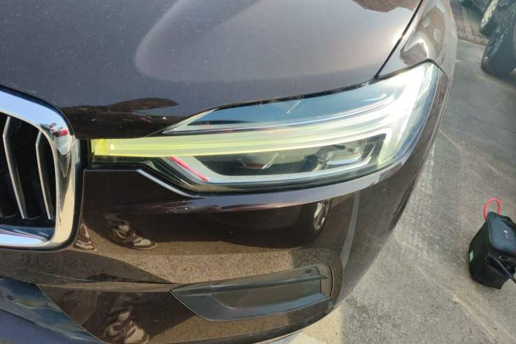 Used Volvo XC60 2019 T5 4x4 Smart Edition China VI Standard