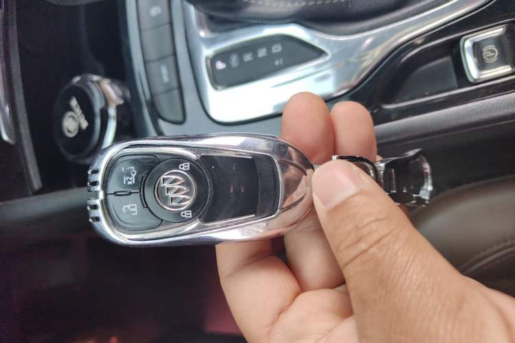 Used Buick Regal 2019 20T Elite Version China V Standard Vehicle Key