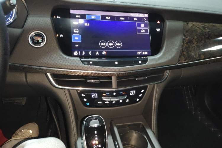 Used Cadillac CT6 2020 28T Luxury Sport Model Audio And AC Panel