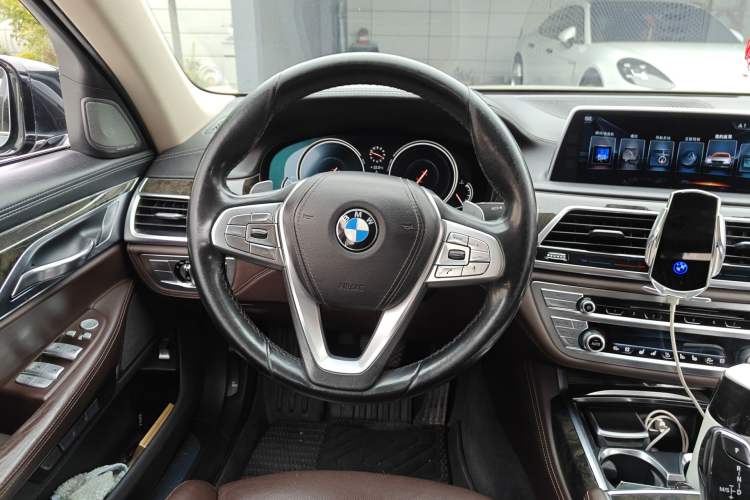Used BMW 7 Series 2016 740Li Luxury Edition Steering Wheel