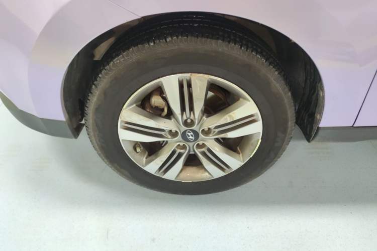 Used Hyundai ix35 2015 2.0L Automatic 4x4 Smart Version China IV Standard