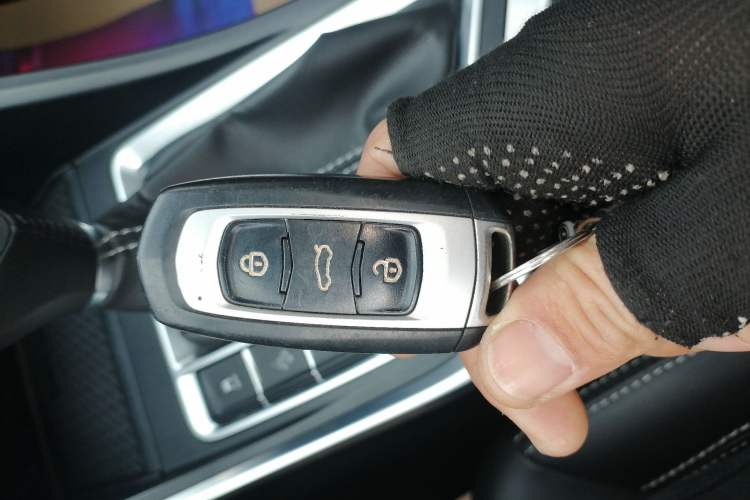 Used Geely Auto Vision X3 2019 Upgraded Model 1.5L CVT Prestige Version
