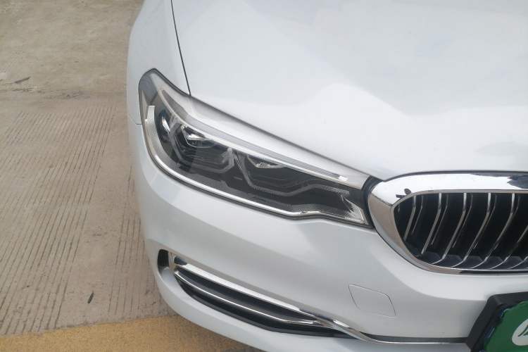 Used BMW 5 Series 2020 530Li Luxury Edition Premium Package Right Front Headlight