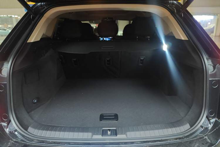 Used EXEED Lingyun 2025 300T Two-Wheel Drive Starry Edition Trunk