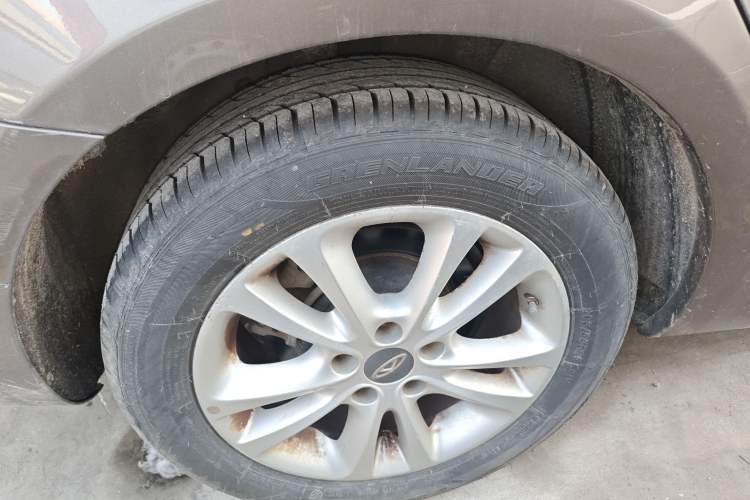 Used Chery Arrizo 7 2013 1.6L Manual Zhi Ling Edition