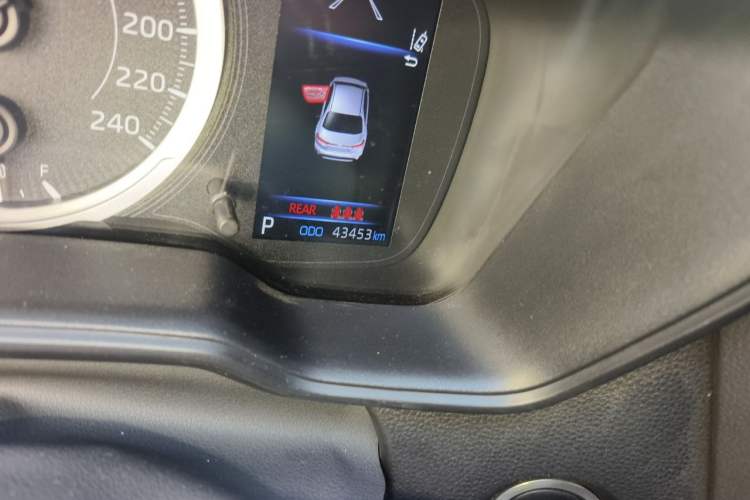 Used Toyota Levin 2019 185T CVT Luxury Edition China VI Standard