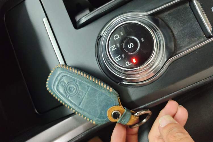 Used Ford Mondeo 2017 Facelifted EcoBoost 180 Fashion Edition Interior 1