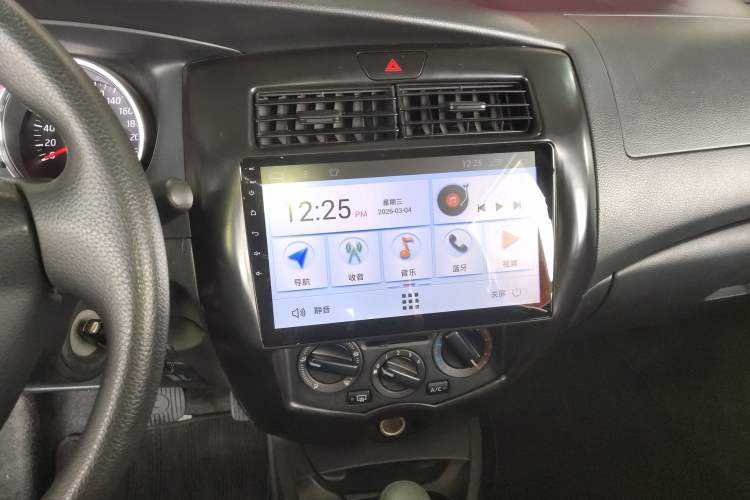 Used Nissan Livina 2015 1.6XE CVT Comfort Edition
