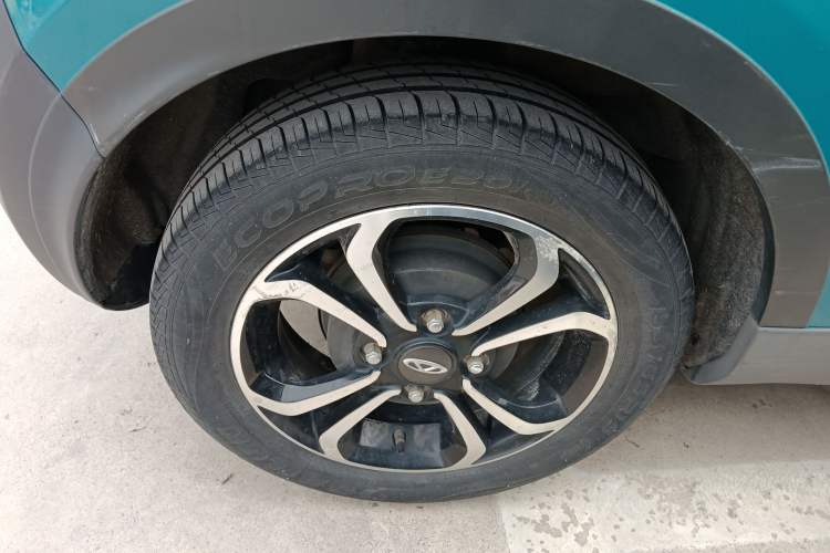 Used Chery QQ Little Ant 2021 150 000 Yuan Ant Fan Edition Ant Trend Version Lithium Iron Phosphate Right Rear Wheel Hub