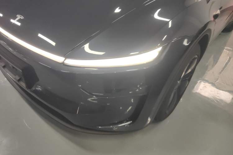 Used Tesla Model Y 2025 Rear-Wheel Drive First Edition Left Front Headlight