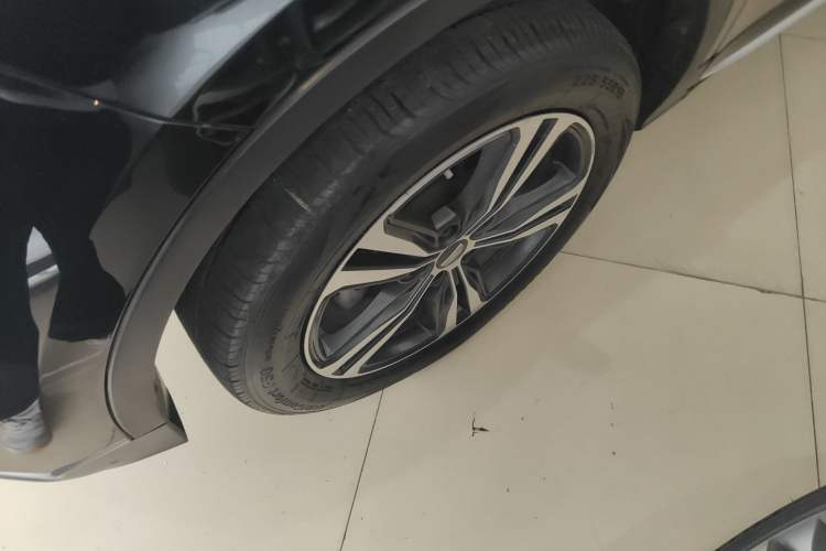 Used Geely Auto Emgrand X7 Sport 2022 1.8TD DCT Zhiya Trim Left Front Wheel Hub