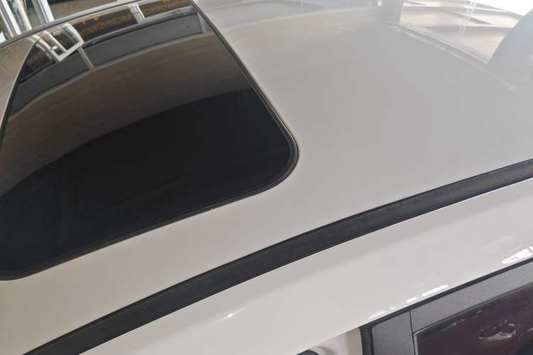 Used Geely Auto Emgrand 2021 UP 1.5L CVT Luxury Model Roof