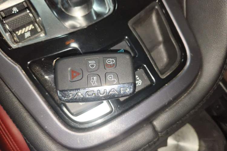 Used Jaguar F-TYPE 2019 2.0T Hardtop Version