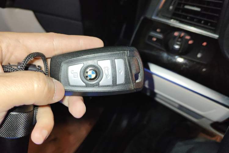 Used BMW 5 Series GT 2010 535i Leading Model Vehicle Key