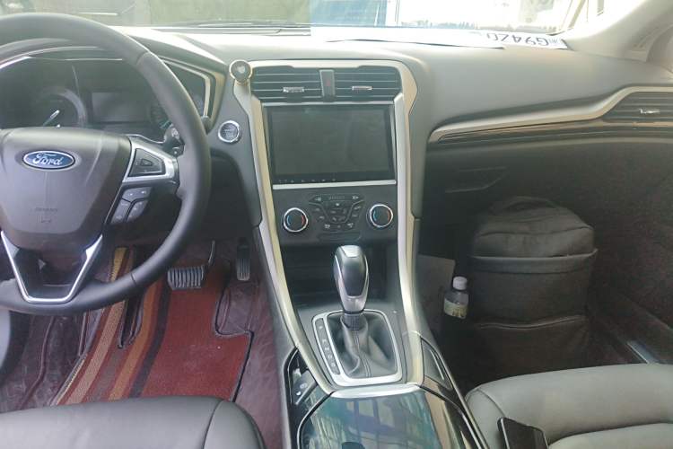 Used Ford Mondeo 2013 2.0L GTDi 200 Fashion Edition