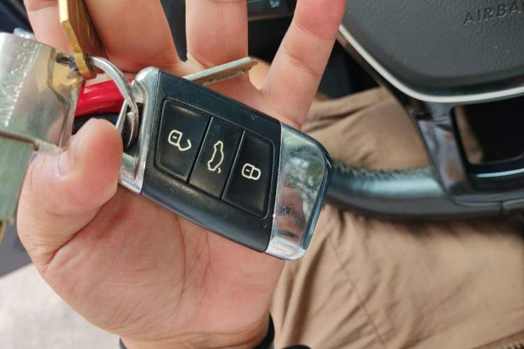 Used Volkswagen Magotan 2017 330TSI DSG Luxury Model