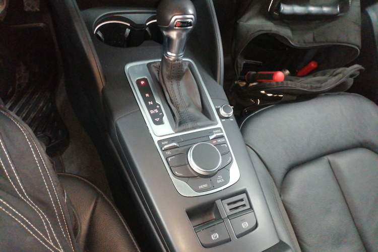 Used Audi A3 2015 Limousine 40 TFSI Automatic Comfort Model