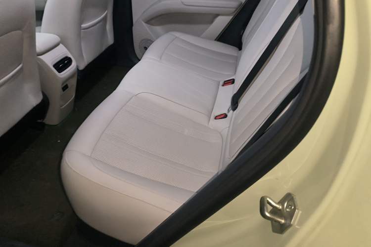 Used Geely Galaxy Geome 2025 UP 410km Exploration+ Edition