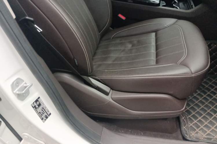 Used Mercedes-Benz GLE 2017 GLE 320 4MATIC Dynamic Model
