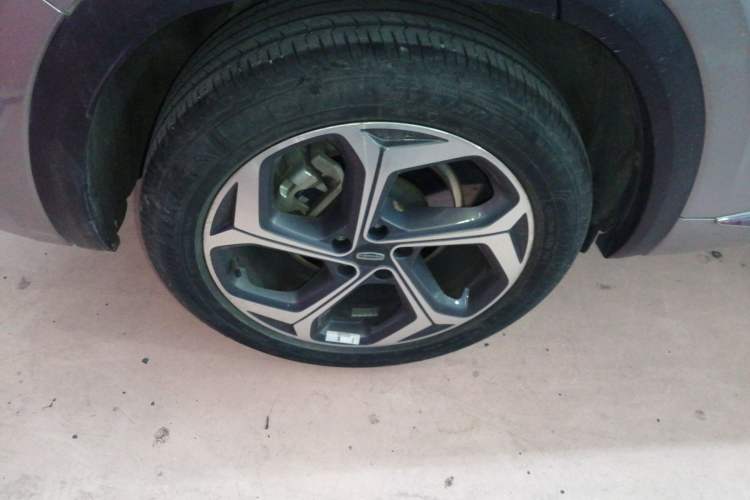 Used Geely Auto Monjaro L 2021 2.0TD DCT EVO Two-Wheel Drive Prestige Version Right Rear Wheel Hub