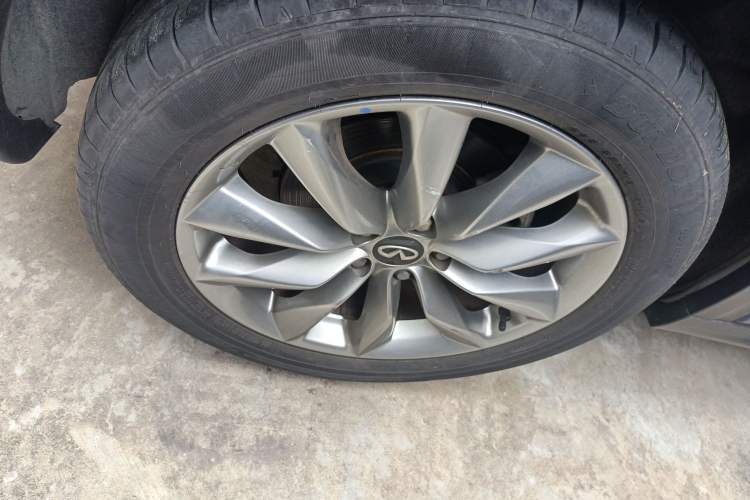 Used Infiniti QX50 2020 2.0T All-Wheel-Drive Elite Version