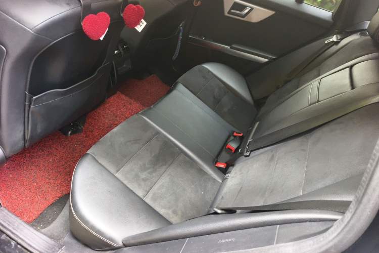 Used Mercedes-Benz GLK-Class 2015 GLK 260 4MATIC Dynamic Edition Ultimate Version
