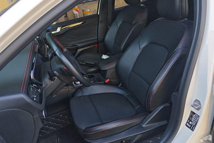 Used Ford Focus 2021 Hatchback EcoBoost 180 Automatic ST Line
