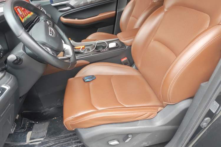 Used Geely Auto Vision X6 2021 PRO 1.4T Automatic Prestige Model
