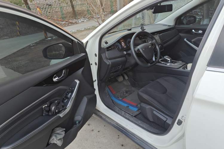 Used Venucia D60EV 2023 PLUS Comfort Edition RJ Model