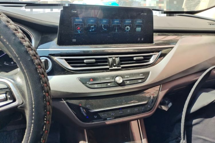 Used Changan Raeton CC 2018 1.5T Automatic Haoya Model Guangmang Edition China V Standard