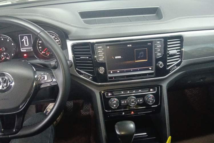 Used Volkswagen Teramont 2017 330TSI Two-Wheel-Drive Comfort Edition