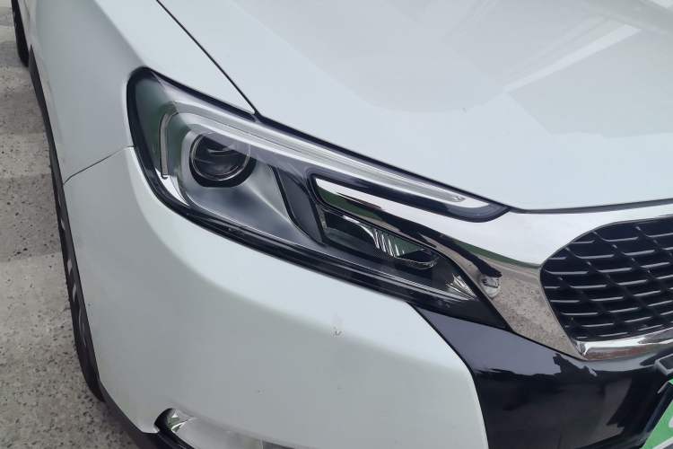 Used DS 6 2016 1.6T Luxury Edition THP160 Right Front Headlight