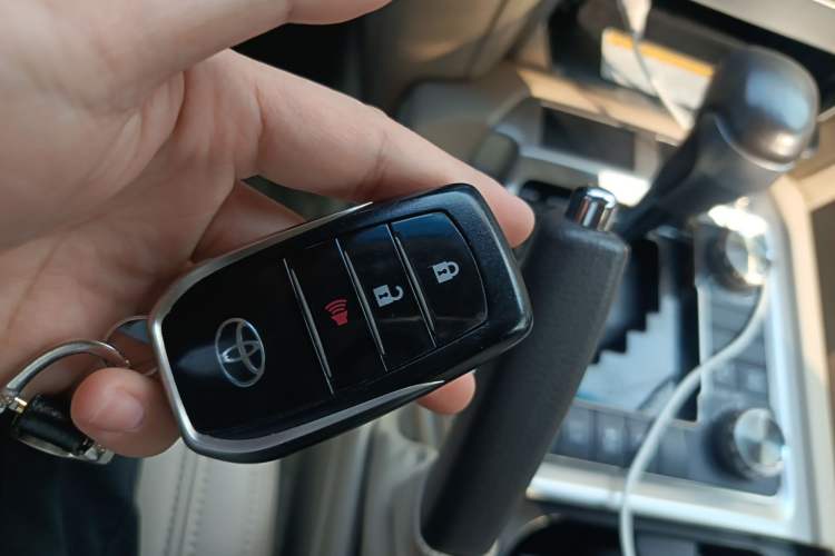 Used Toyota Land Cruiser 