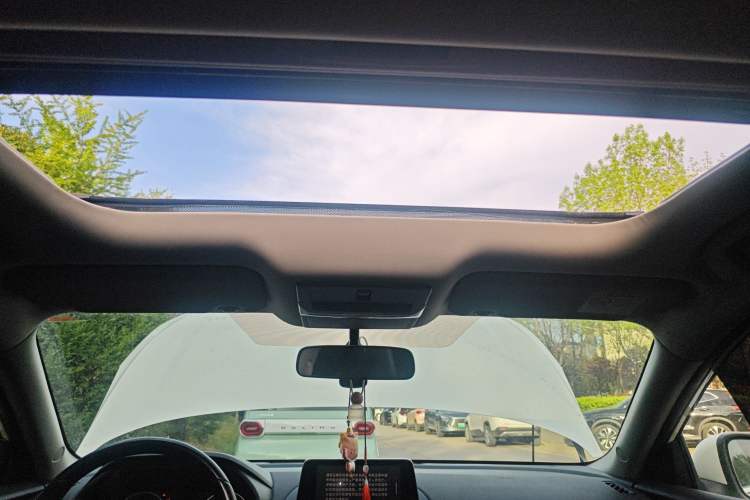 Used Nissan Sylphy 2020 Revised 1.6L XL CVT Enjoyment Edition Headliner