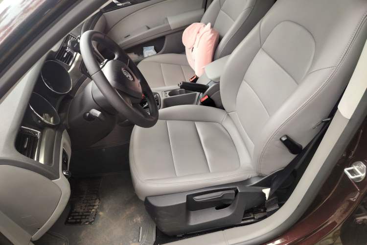 Used Skoda Superb 2013 1.4TSI DSG Sport Edition Left Front Seat