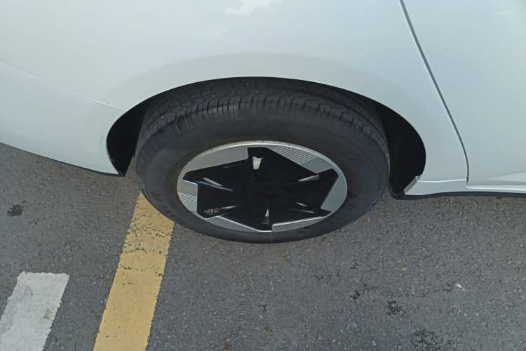 Used Geometry A 2024 500KM Travel Edition
