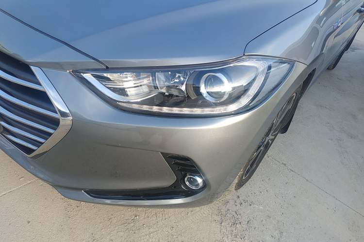 Used Hyundai Elantra (6th Generation / Lingdong) 2018 1.4T Dual-Clutch Xuan Dong · Dynamic Edition Left Front Headlight