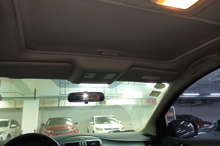 Used Nissan Tiida 2013 1.6L CVT Cool Cafe Edition