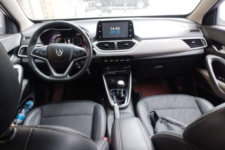 Used Baojun 510 2017 1.5L Manual Fashion Model