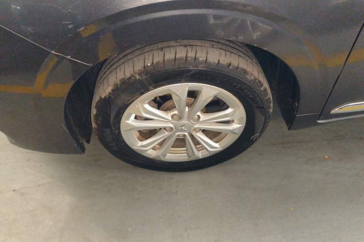 Used Wuling Jiachen 2022 1.5T Manual Light Enjoyment Dynamic Version
