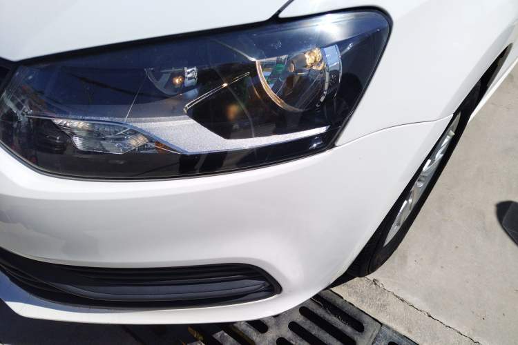 Used Volkswagen Polo 2016 1.4L Automatic Trendy Model Left Front Headlight