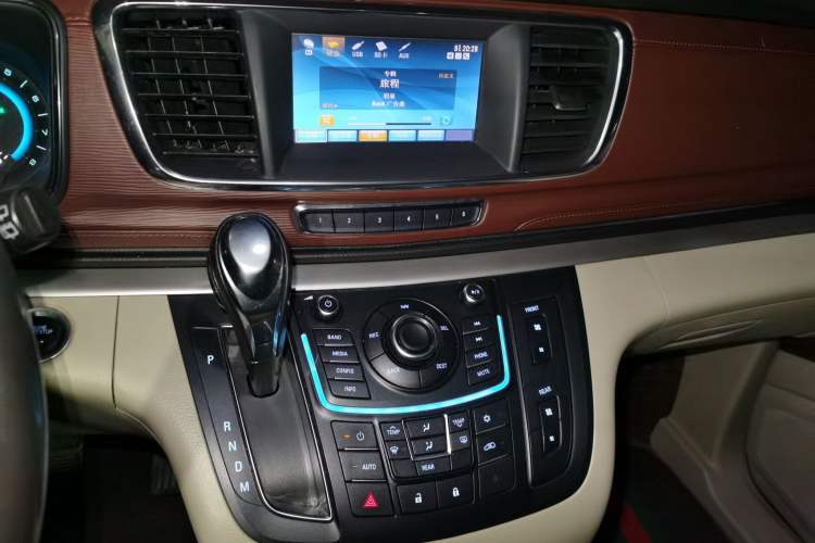 Used Buick GL8 2014 2.4L LT Luxury Business Executive Edition
